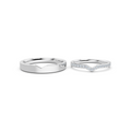 Elara V-Shaped Diamond Wedding Band Set